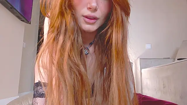 Snapshot of Mariiamellaa chatting on 06/19/26, 11:58 Mariiamellaa online show from 06/19/26, 11:58