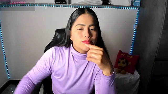 vickylatina  online show from 03/29/26, 05:02