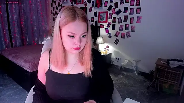 AmeliaMerris online show from 03/31/26, 08:31