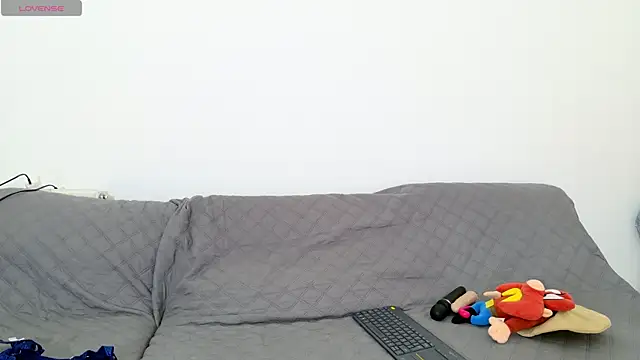 vanessaadol online show from 06/12/26, 08:46