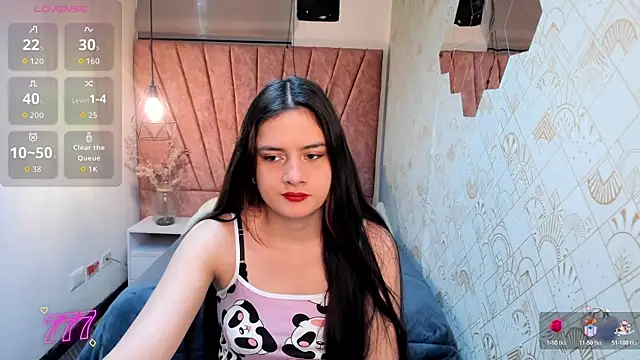 Zoe  Taylor   online show from 03/20/26, 11:59