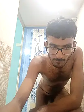 manikanda64 online show from 04/08/26, 05:35