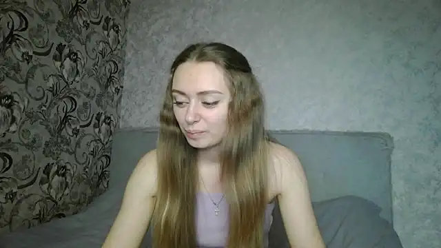 Snapshot of MysticGlimmer chatting on 04/02/26, 01:42 MysticGlimmer online show from 04/02/26, 01:42