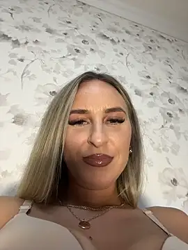 LexyTuned online show from 03/07/26, 09:34