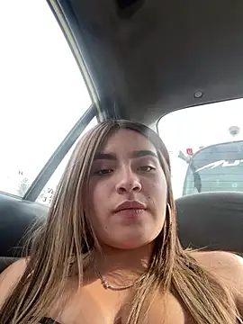 Issa pinkk online show from 03/27/26, 08:19