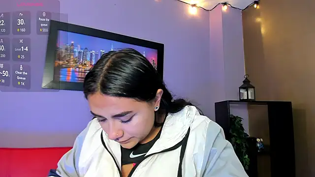 Snapshot of Lucyy_tits chatting on 06/30/26, 12:39 Lucyy tits online show from 06/30/26, 12:39