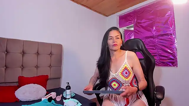 Liz Grettel online show from 07/12/26, 03:25