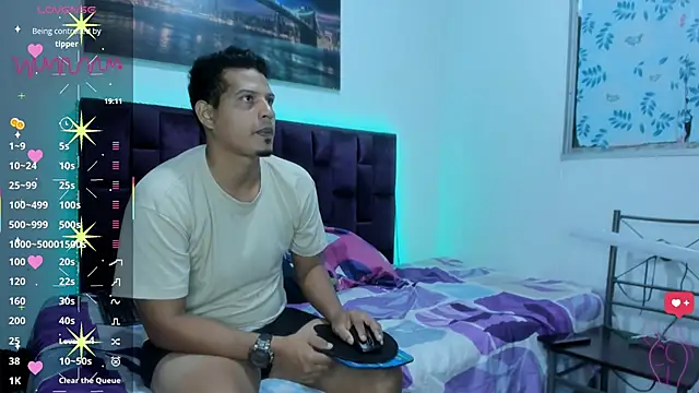 Chaarlotte Foxx online show from 04/27/26, 01:47