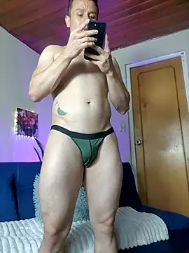 Andreew falcon online show from 03/25/26, 12:33