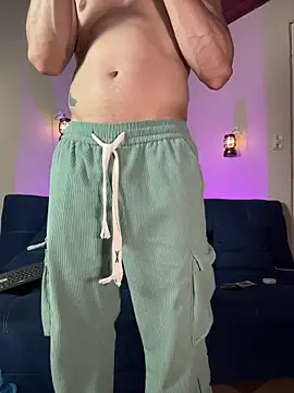 Andreew falcon online show from 04/16/26, 08:20