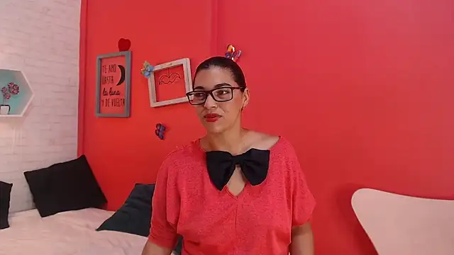 valentinadiamondp online show from 03/07/26, 12:46