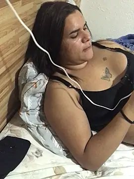 Gabrielaparaiso online show from 05/07/26, 11:43