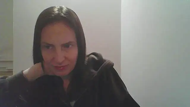 Snapshot of AnnaTight chatting on 06/12/26, 07:13 AnnaTight online show from 06/12/26, 07:13