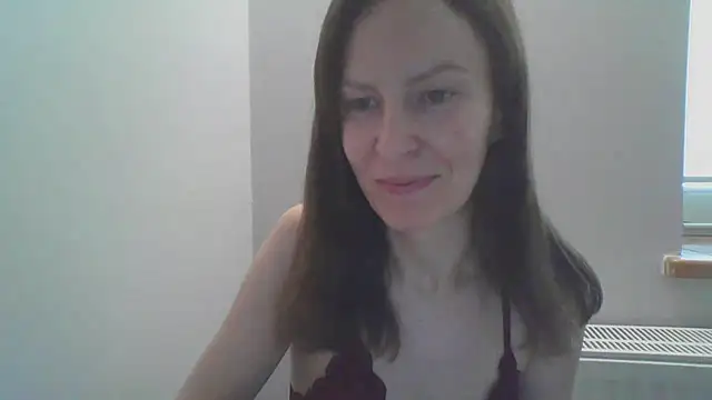 Snapshot of AnnaTight chatting on 06/24/26, 08:35 AnnaTight online show from 06/24/26, 08:35