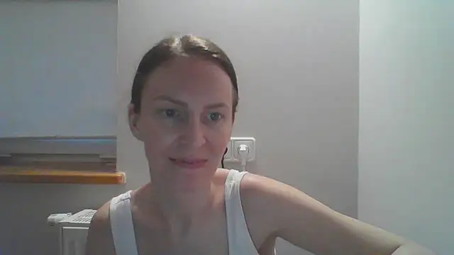 Snapshot of AnnaTight chatting on 07/04/26, 06:58 AnnaTight online show from 07/04/26, 06:58