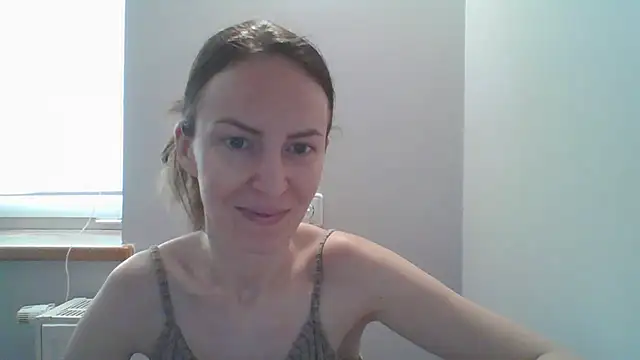 Snapshot of AnnaTight chatting on 07/10/26, 09:01 AnnaTight online show from 07/10/26, 09:01