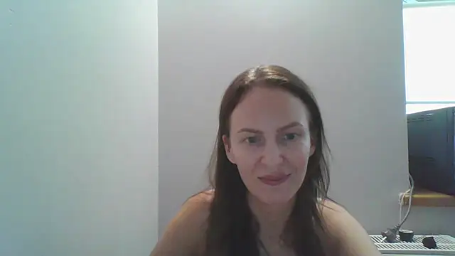 Snapshot of AnnaTight chatting on 07/20/26, 10:39 AnnaTight online show from 07/20/26, 10:39