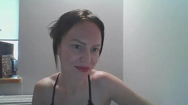 Snapshot of AnnaTight chatting on 08/02/26, 08:24 AnnaTight online show from 08/02/26, 08:24