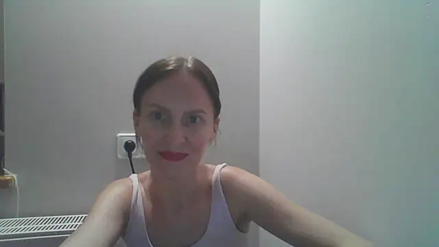 Snapshot of AnnaTight chatting on 08/02/26, 08:29 AnnaTight online show from 08/02/26, 08:29