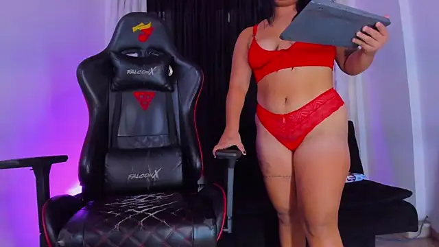 Snapshot of cleo_salazar_ chatting on 03/12/26, 07:09 cleo salazar online show from 03/12/26, 07:09