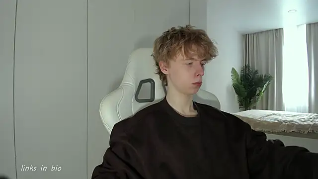 Wawesuc online show from 03/22/26, 05:55