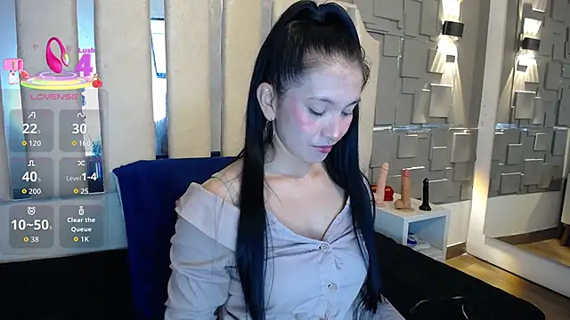 Snapshot of Chloe16_ chatting on 05/08/26, 07:41 Chloe16 online show from 05/08/26, 07:41
