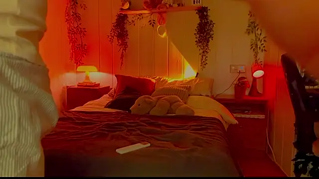 lunaticas  online show from 04/10/26, 08:46