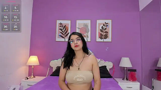 YayaQueen online show from 06/24/26, 11:31