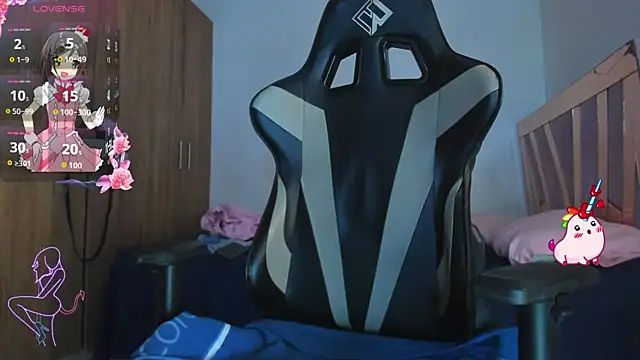 SkyeGabbyRose online show from 06/03/26, 04:15