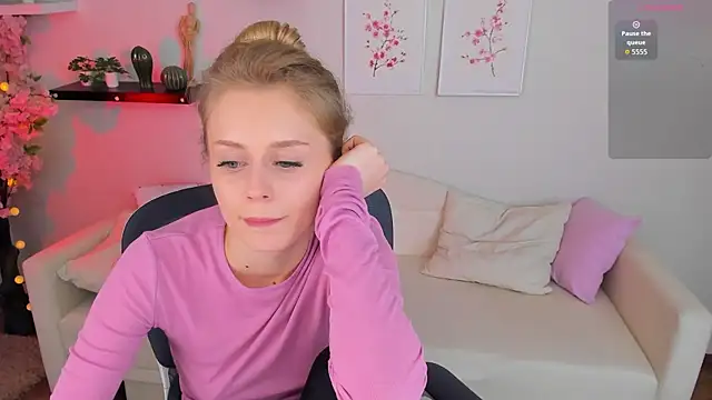 Mickey Milk online show from 04/03/26, 04:27