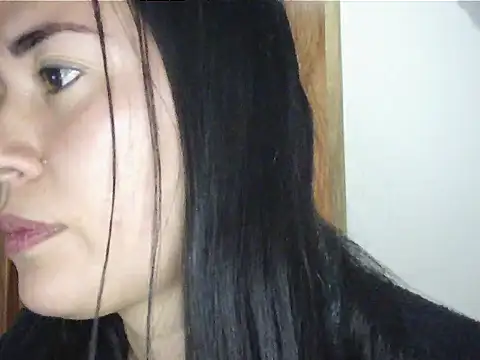 Erin oficial online show from 04/07/26, 05:24