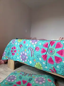 EmmaThompson1 online show from 03/24/26, 05:51