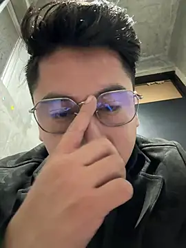 GoldenM95 online show from 03/15/26, 09:15