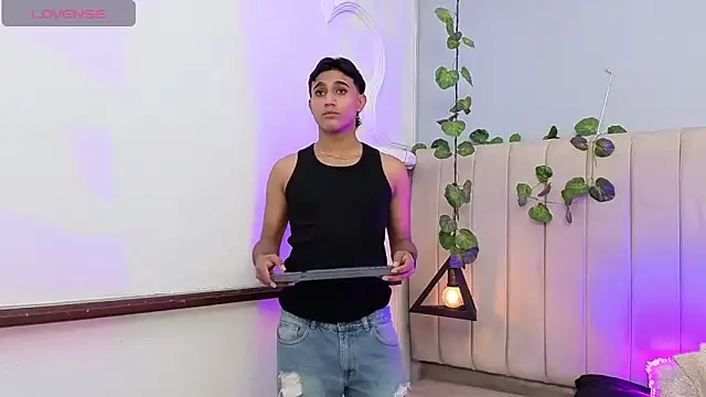 Morgan Bladee online show from 03/30/26, 05:08