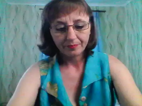 Alisaprice077 online show from 04/16/26, 11:55