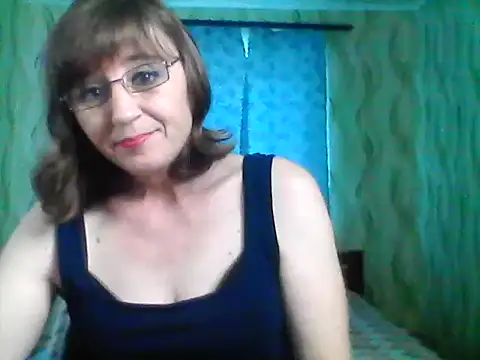 Alisaprice077 online show from 06/05/26, 08:42