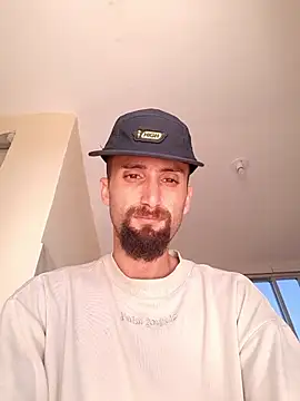 Snapshot of kaetanor chatting on 07/03/26, 12:33 kaetanor online show from 07/03/26, 12:33