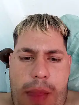 Tupapaciito online show from 04/29/26, 03:54