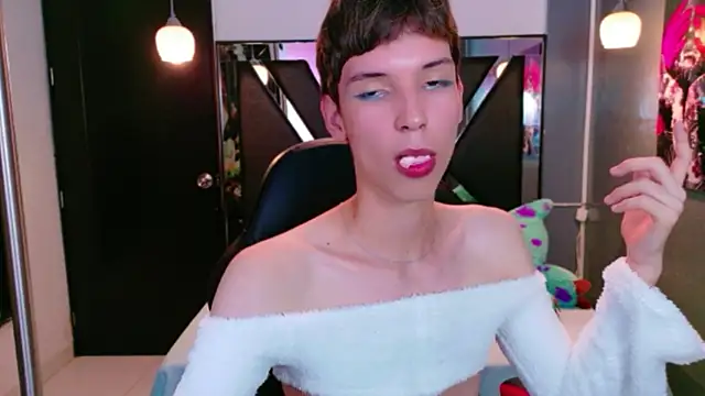 Stefany PiInk online show from 04/23/26, 08:11