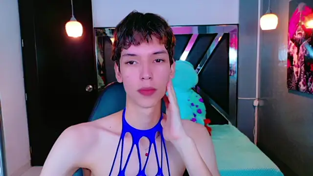 Stefany PiInk online show from 05/16/26, 12:37