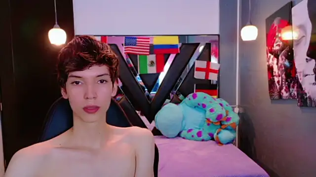 Stefany PiInk online show from 06/12/26, 12:48