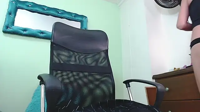 ChalonVera online show from 03/10/26, 07:19