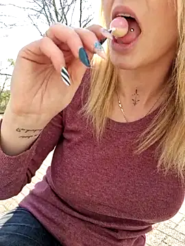 mariagefun online show from 03/19/26, 12:09