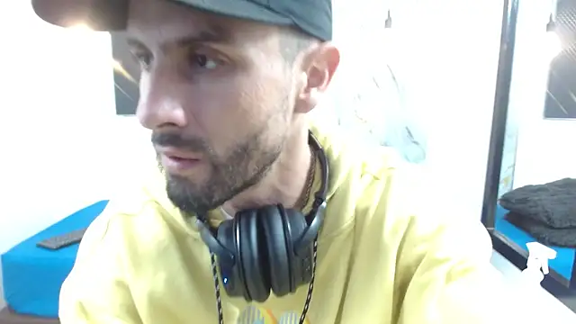 KingOfTemptation online show from 04/05/26, 03:15