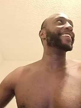 Snapshot of loveoverhate101 chatting on 03/22/26, 11:30 loveoverhate101 online show from 03/22/26, 11:30