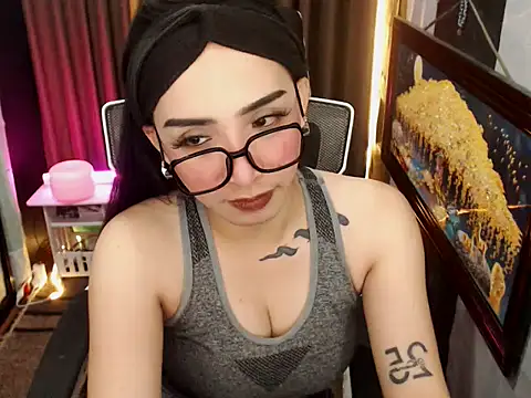 Snapshot of SexyCommander chatting on 04/07/26, 12:49 SexyCommander online show from 04/07/26, 12:49