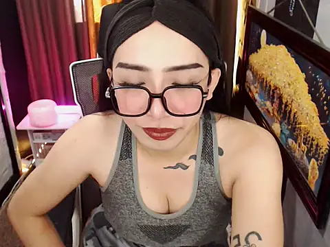 Snapshot of SexyCommander chatting on 04/24/26, 02:14 SexyCommander online show from 04/24/26, 02:14