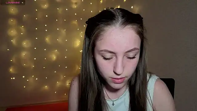 Sweet Pussy Girl online show from 04/17/26, 11:35