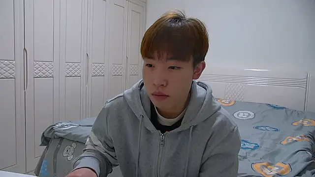 Similu-001 online show from 03/07/26, 01:08