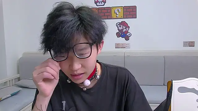 Chili-001 online show from 04/13/26, 11:05